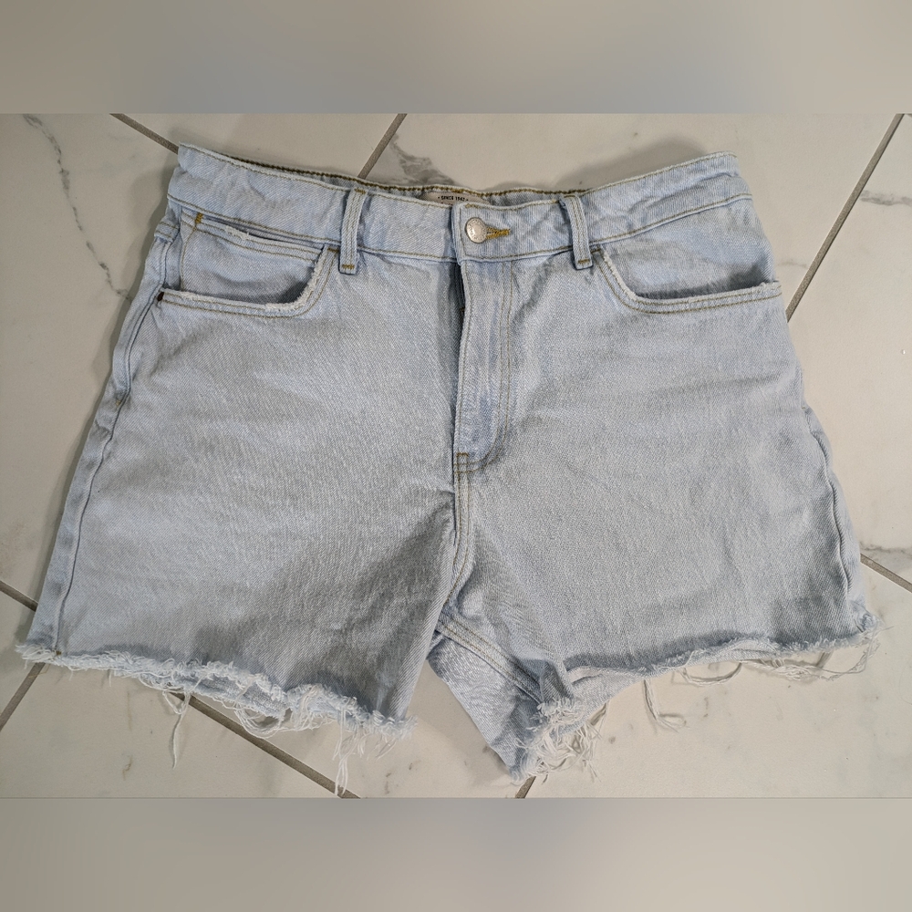 Wrangler High Rise 4" inseam Shorts